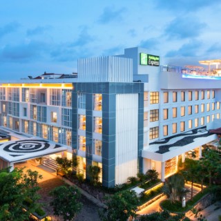 HOLIDAY INN BARUNA HOTEL